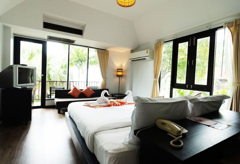 اتاق لوکس با چشم‌انداز باغ, Merit Resort Samui