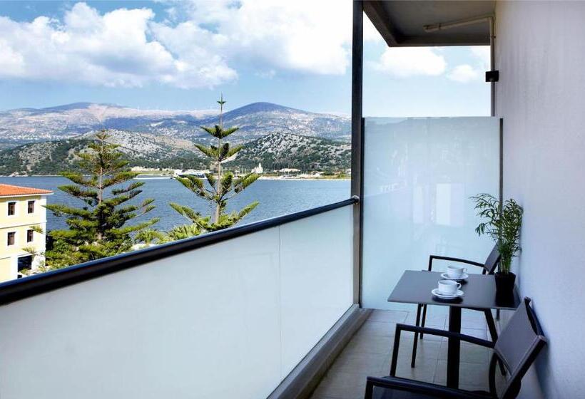 Семейный Номер Боковой Вид на Море, Mouikis Hotel Kefalonia