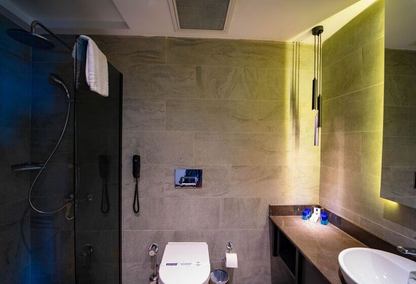 اتاق استاندارد با چشم‌انداز دریا, Noxinn Deluxe Hotel   All Inclusive