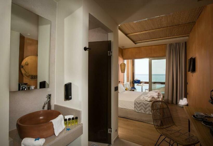 اتاق سوپریور با چشم‌انداز دریا, Palmera Beach Hotel & Spa   Adults Only