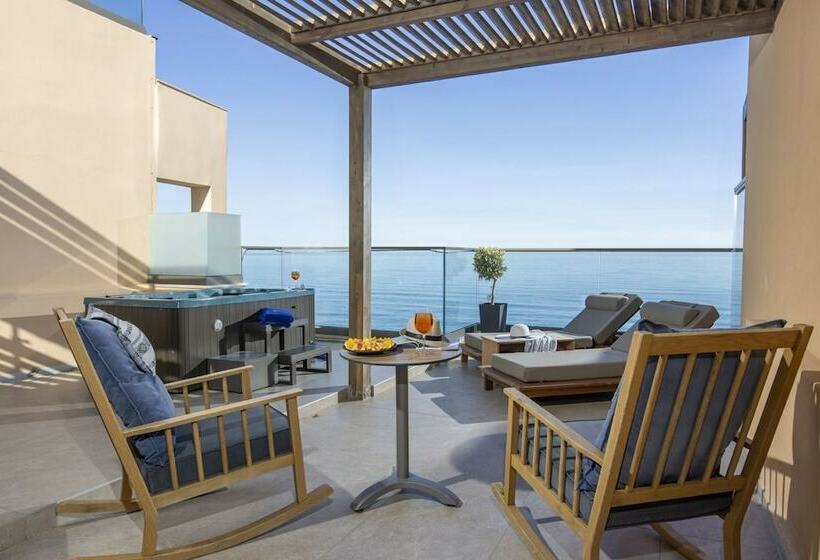 اتاق لوکس با چشم‌انداز دریا, Palmera Beach Hotel & Spa   Adults Only