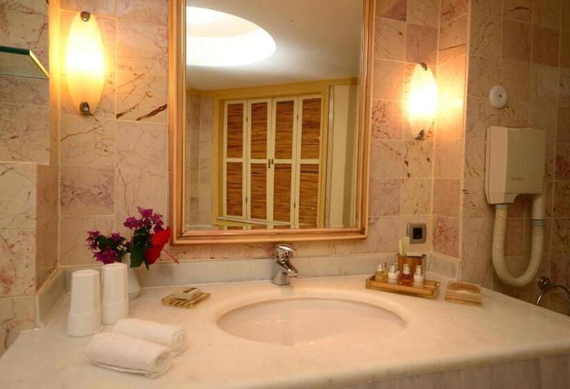 اتاق استاندارد با بالکن و چشم‌انداز دریا, Patara Prince Hotel & Resort   Special Category