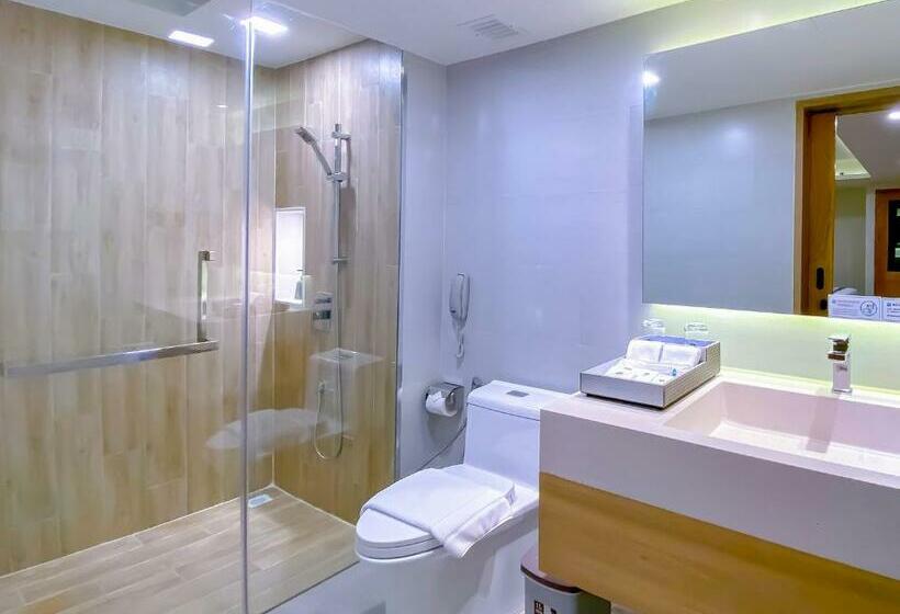 سوئیت 2 خوابه, Phuket Graceland Resort and Spa