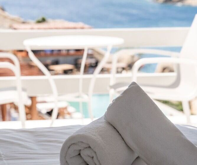 اتاق استاندارد با چشم‌انداز دریا, Super Paradise Suites