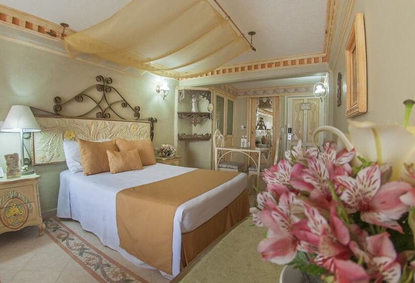 اتاق استاندارد سه نفره, Villa Las Margaritas Plaza Cristal