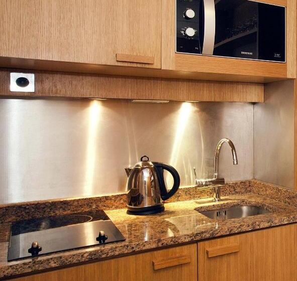 استودیوی استاندارد, Residhome Paris Opéra