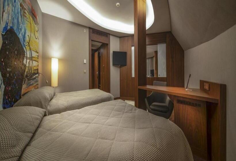سوئیت رویال, Concorde De Luxe Resort  Prive Ultra All Inclusive