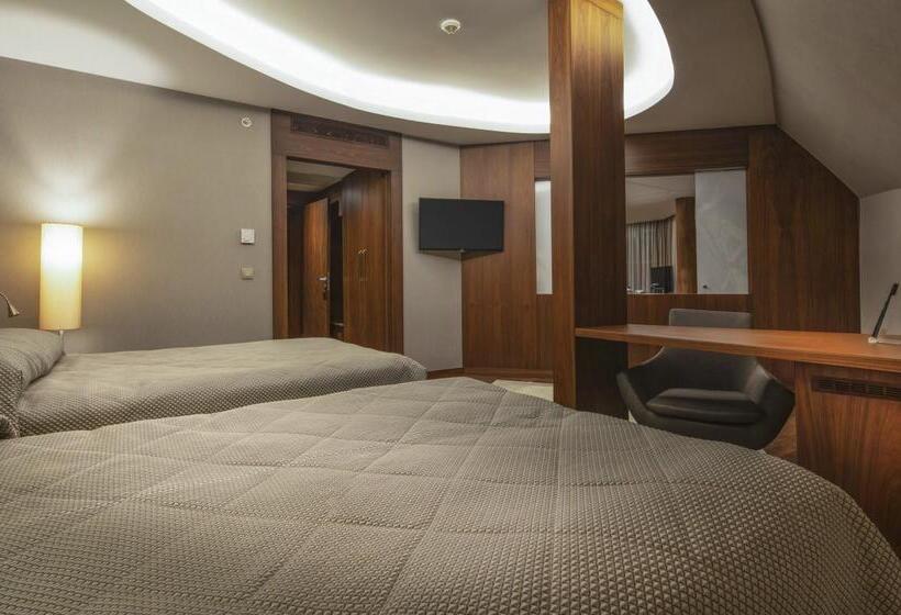 سوئیت رویال, Concorde De Luxe Resort  Prive Ultra All Inclusive