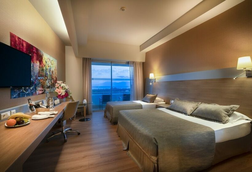 اتاق لوکس با چشم‌انداز دریا, Concorde De Luxe Resort  Prive Ultra All Inclusive