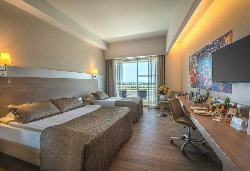 اتاق لوکس با چشم‌انداز دریا, Concorde De Luxe Resort  Prive Ultra All Inclusive