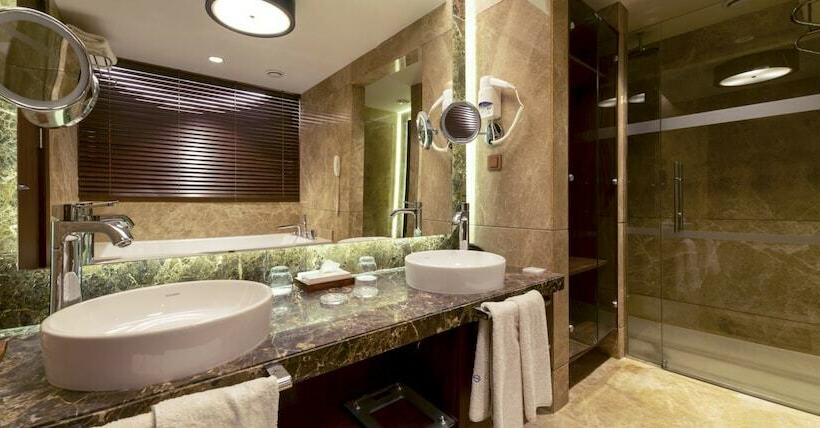 سوئیت رویال, Concorde De Luxe Resort  Prive Ultra All Inclusive