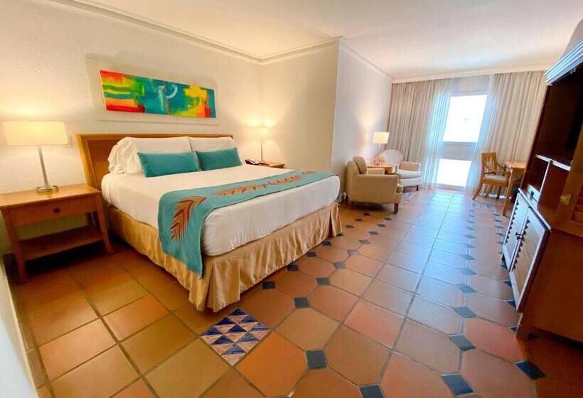 Standard Room, Almirante Cartagena