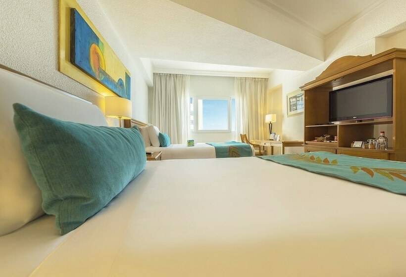 Standard Room, Almirante Cartagena