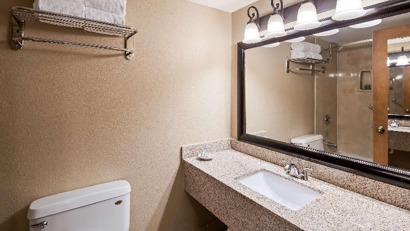 اتاق استاندارد با تخت بزرگ, Best Western Greenfield Inn