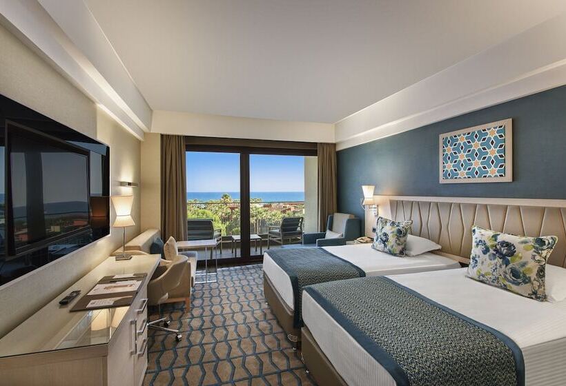 اتاق لوکس خانوادگی, Megasaray Club Belek