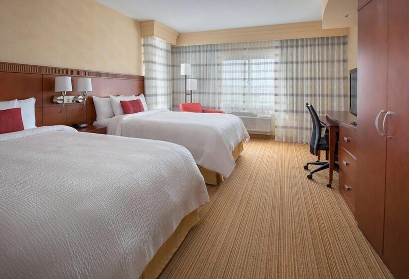 اتاق لوکس, Courtyard Boston South Boston