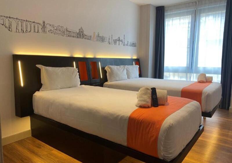 اتاق سوپریور خانوادگی, Courtyard By Marriott Phuket, Patong Beach Resort