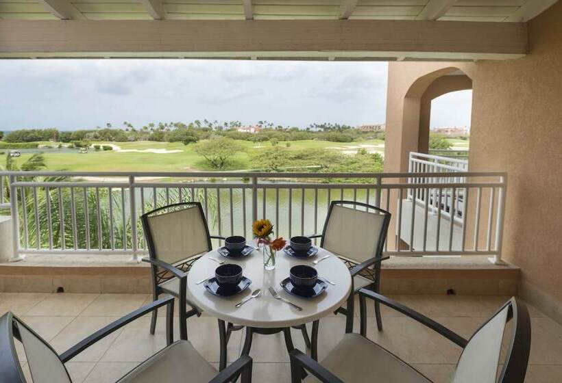 استودیوی استاندارد, Divi Village Golf and Beach Resort