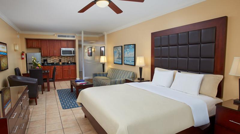استودیوی استاندارد, Divi Village Golf and Beach Resort