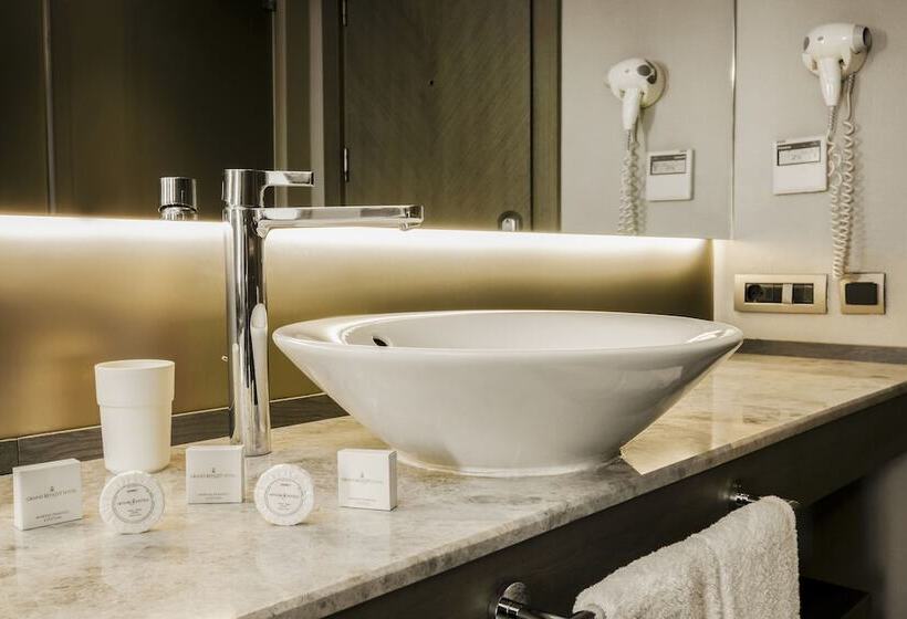 اتاق استاندارد سه نفره, Grand Beyazit Hotel Old City