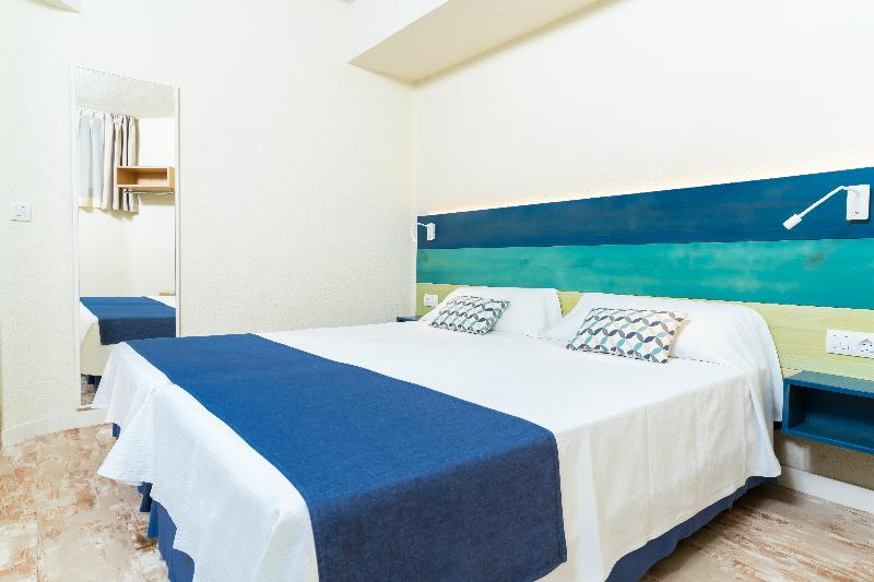 اتاق استاندارد با تخت بزرگ, Hampton Inn By Hilton Kamloops