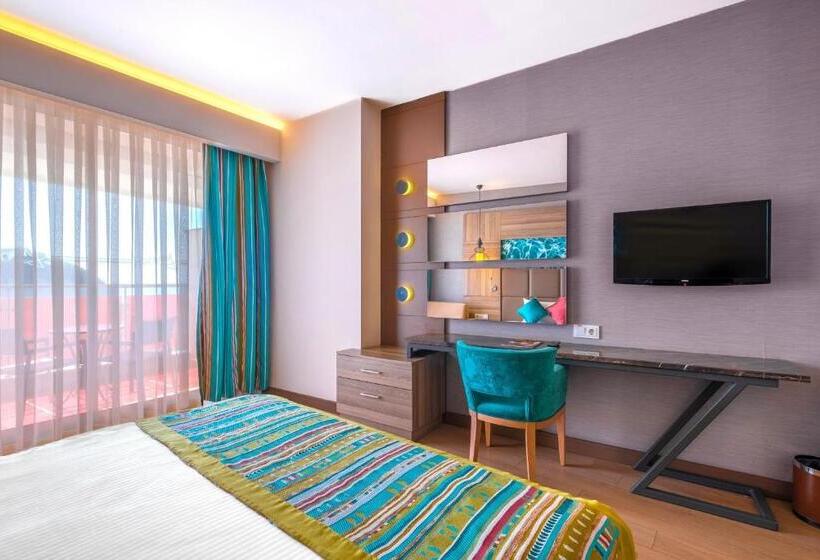 Deniz Manzaralı Standart Oda, Long Beach Alanya   Ultra All Inclusive