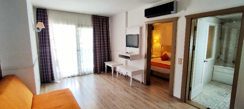 سوییت, Mersoy Bellavista
