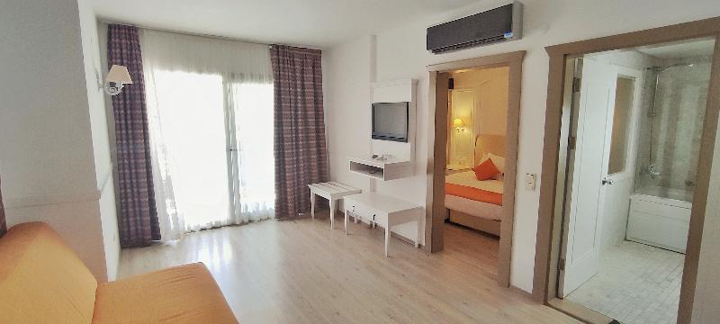 سوییت, Mersoy Bellavista