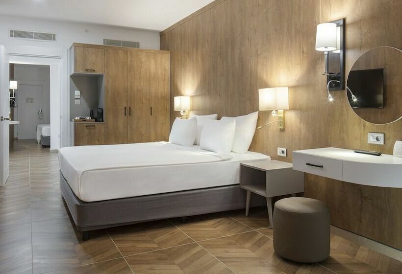 سوییت خانوادگی, Nirvana Cosmopolitan Hotel   Convention & Sports Center