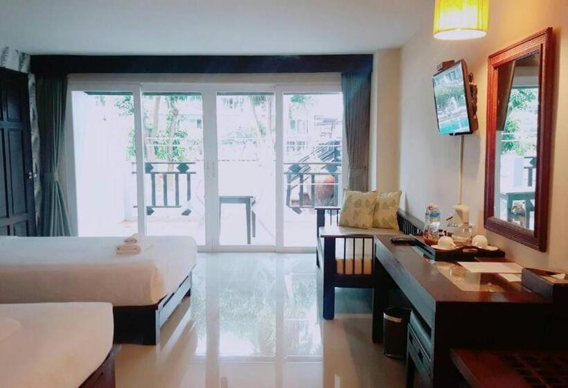 اتاق لوکس, Pattawia Resort & Spa, Pranburi