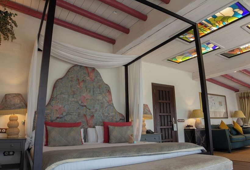 سوییت لوکس, Hotel La Malvasia
