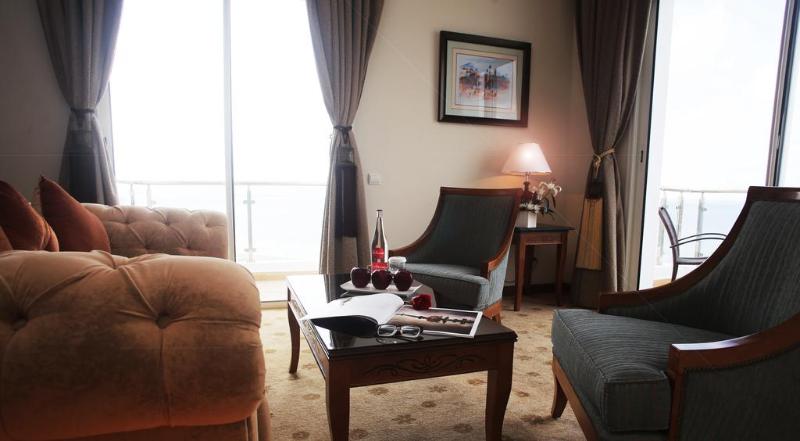 اتاق کلاب, Sheraton Salta