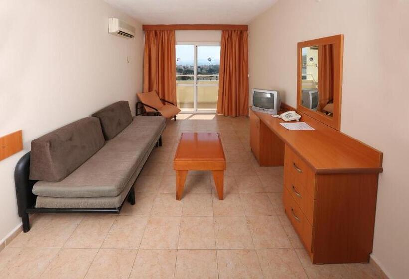 Suite mit Poolblick, Tuntas Family Suites Kusadasi