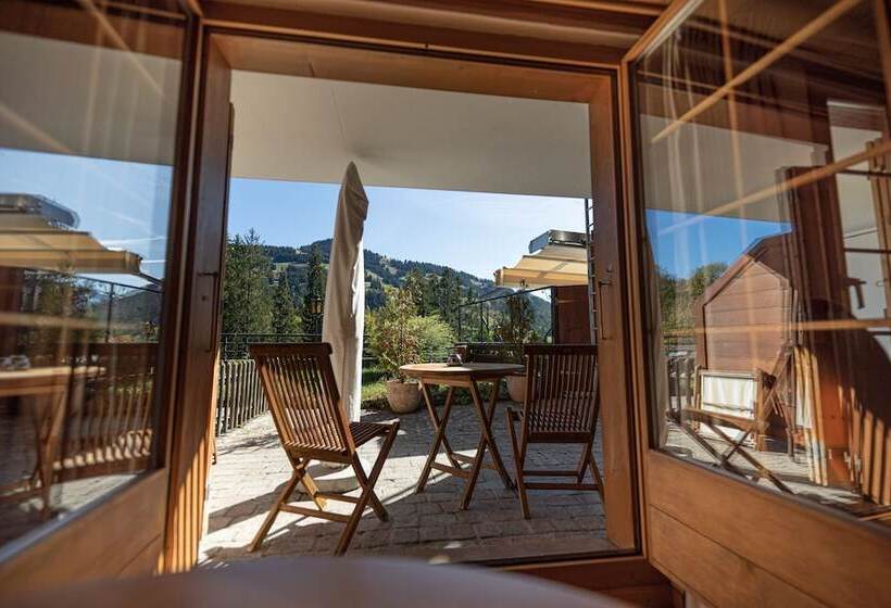 اتاق لوکس, Alpenrose Mit Gourmetrestaurant Azalee