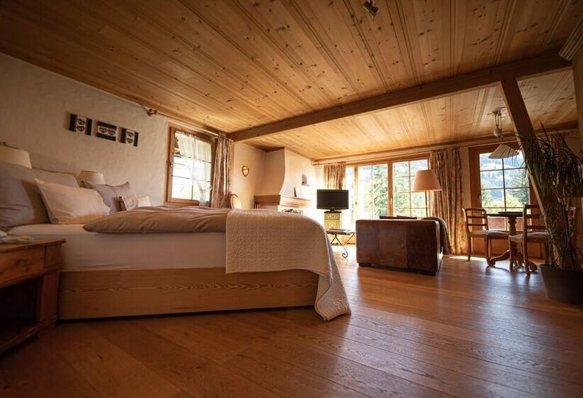 سوییت جونیور, Alpenrose Mit Gourmetrestaurant Azalee