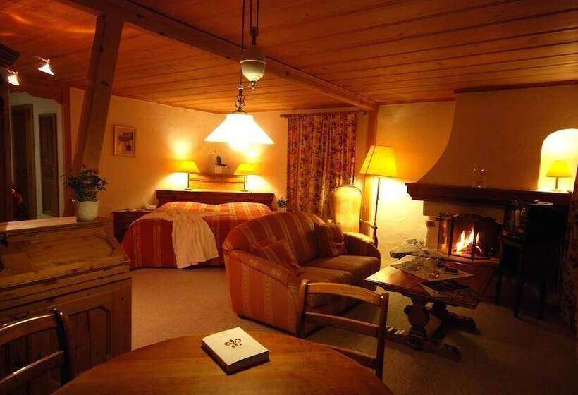 سوییت جونیور, Alpenrose Mit Gourmetrestaurant Azalee