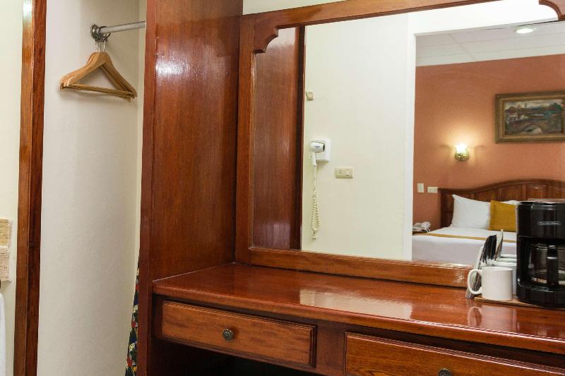 اتاق استاندارد با تخت بزرگ, Best Western Hotel Madan