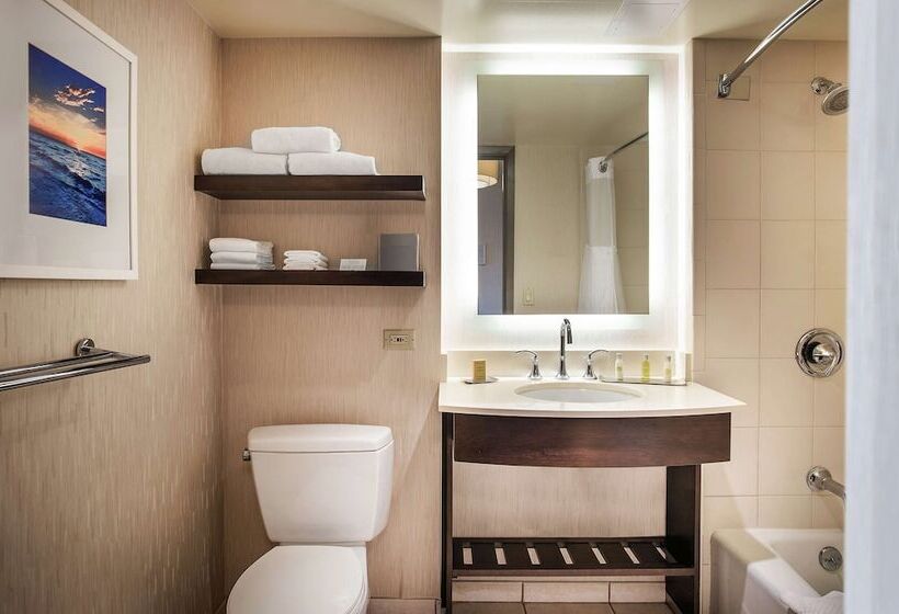 اتاق استاندارد با 2 تخت دوبل, Doubletree By Hilton Hotel San Diego   Mission Valley