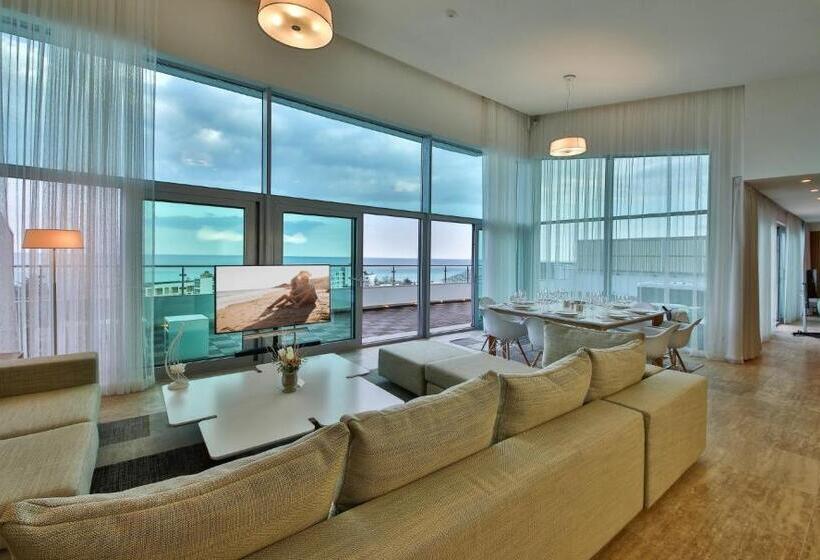 1 Bedroom Penthouse Apartment, Flamingo Grand Hotel & Spa