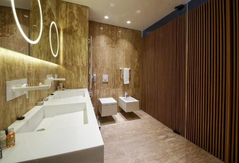 1 Bedroom Penthouse Apartment, Flamingo Grand Hotel & Spa