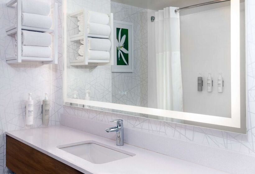 اتاق استاندارد با 2 تخت دوبل, Hampton Inn Savannah Historic District