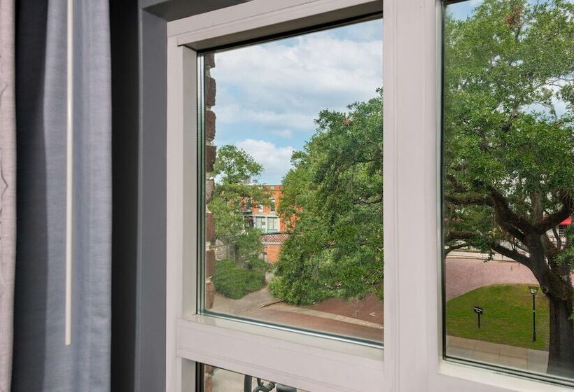 اتاق استاندارد با 2 تخت دوبل, Hampton Inn Savannah Historic District