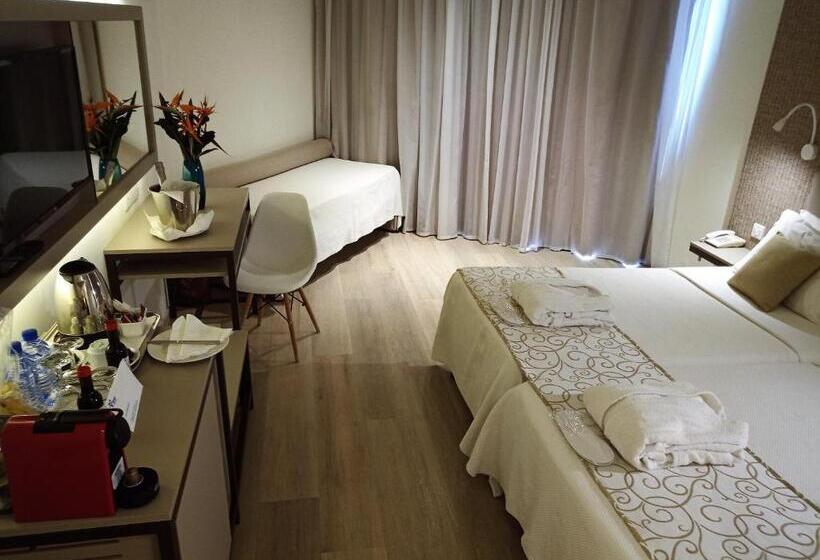 اتاق لوکس با چشم‌انداز دریا, Venus Beach