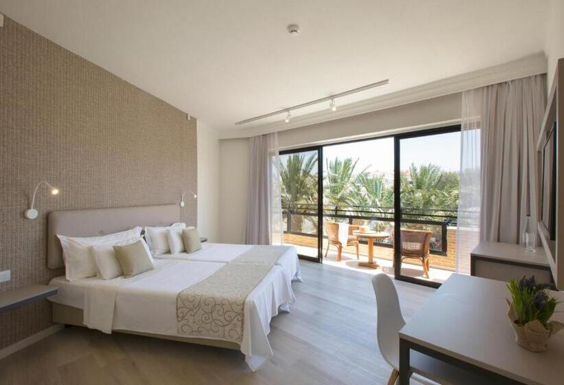 اتاق لوکس با چشم‌انداز دریا, Venus Beach