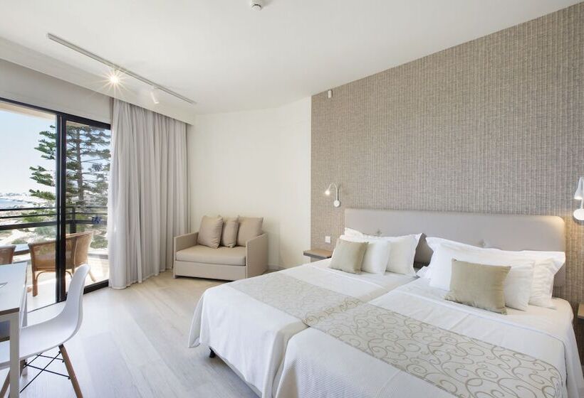 اتاق اساندارد با چشم‌انداز جانبی به دریا, Venus Beach