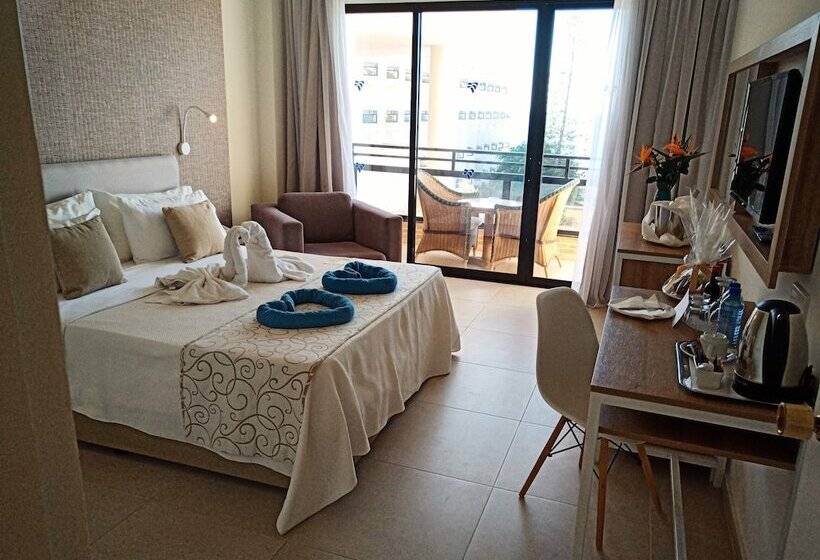 Family Suite, Venus Beach  Paphos