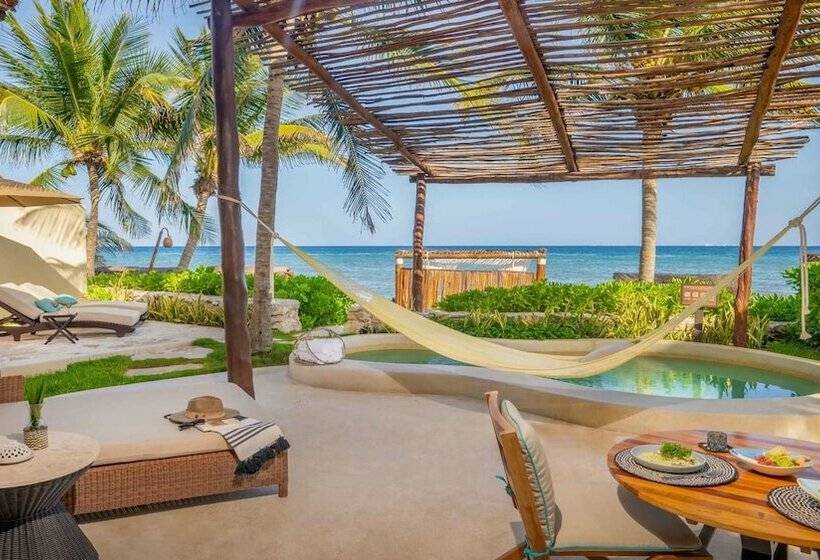 ‫فيلا غرفة نوم واحدة, Viceroy Riviera Maya, A Luxury Villa Resort