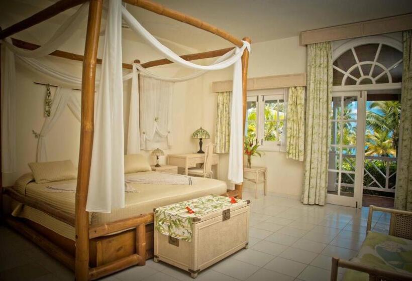اتاق لوکس با چشم‌انداز دریا, Villa Serena