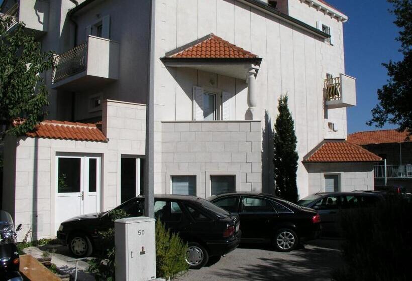 اتاق استاندارد با چشم‌انداز, Villa Supetar