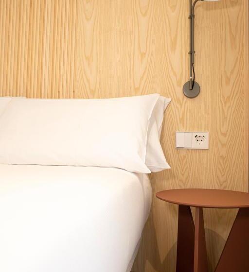 Economy Triple Room, Dos Rios Origen